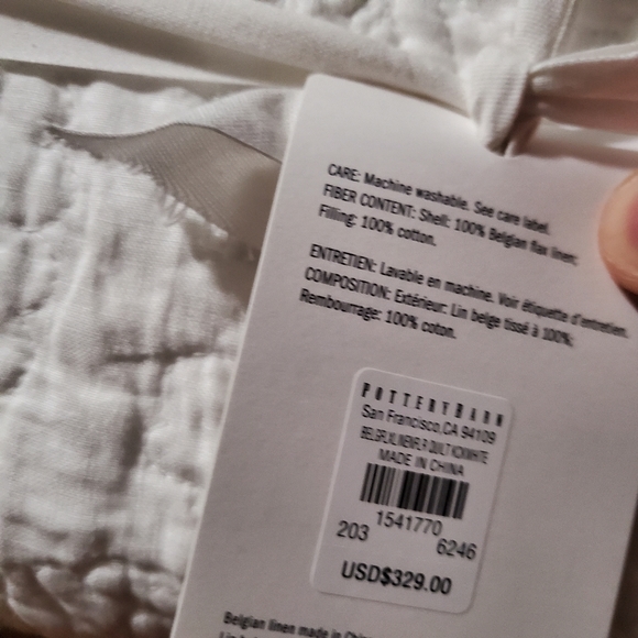 🚫SOLD🚫 Bedspread - Picture 3 of 3